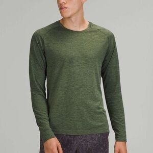 Lululemon green long sleeve metal vent tee